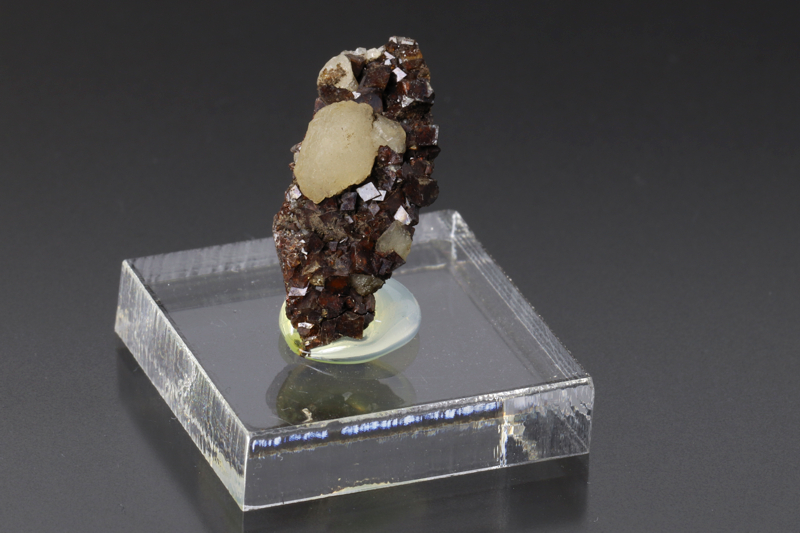 Apatite (Yukon)